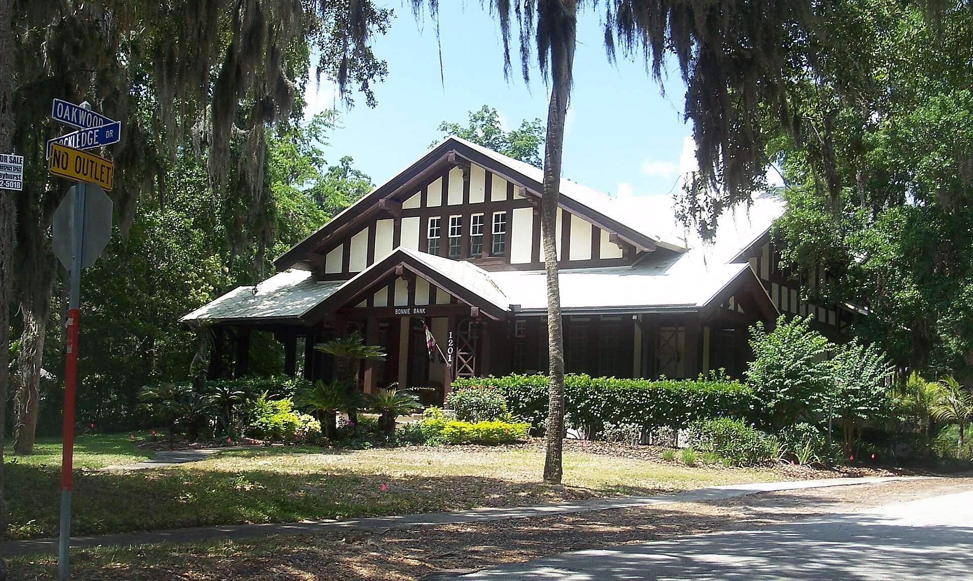 Historic Rockledge residential streetscape